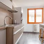 Apartament Aux Arenes, 30m Des Arenes, Balcon, Clim *